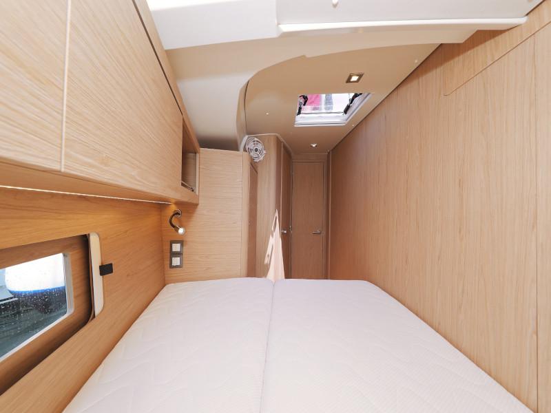 Book yachts online - sailboat - Oceanis 46.1 - MR.WHITE  - rent