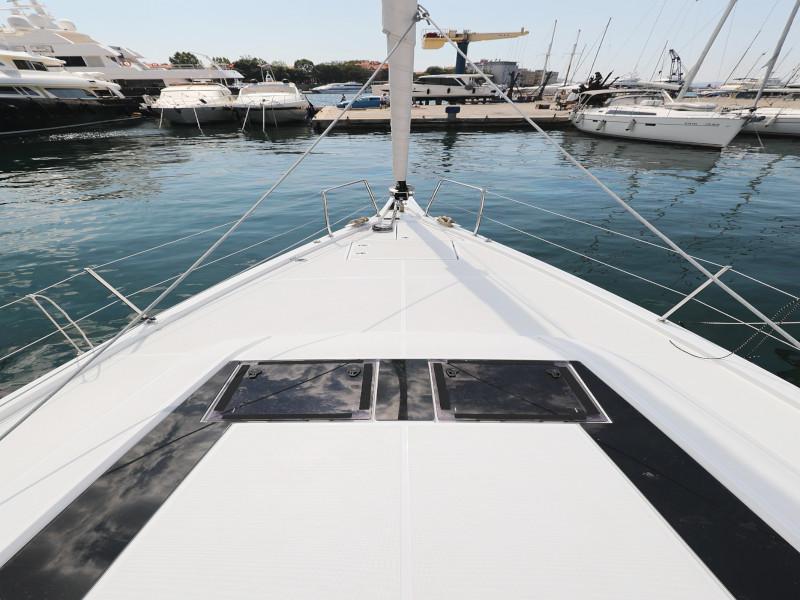 Book yachts online - sailboat - Oceanis 46.1 - MR.WHITE  - rent