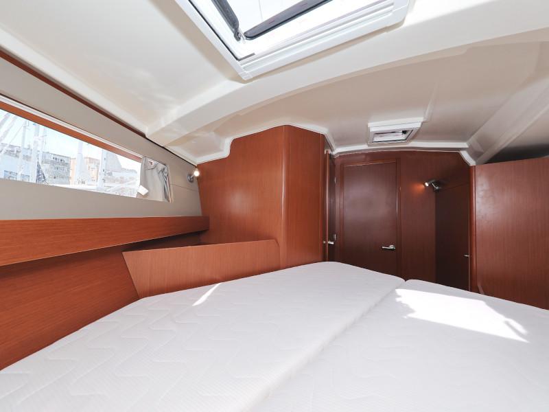 Book yachts online - sailboat - Oceanis 41.1 - SEVEN  - rent