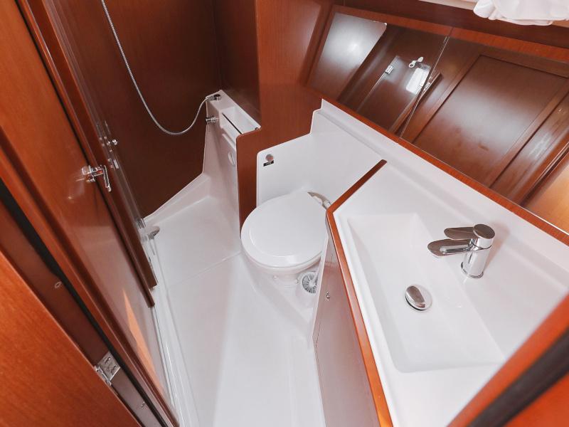 Book yachts online - sailboat - Oceanis 41.1 - SEVEN  - rent