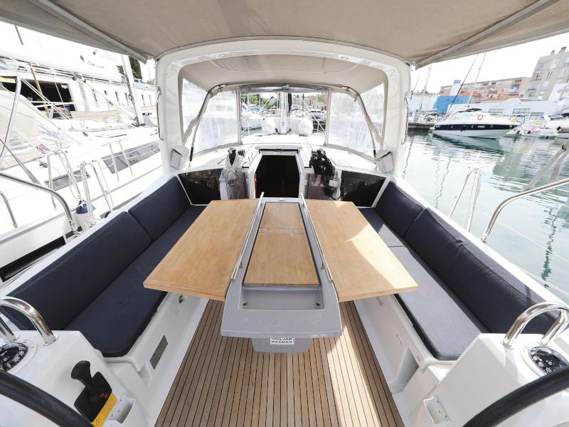 Book yachts online - sailboat - Oceanis 41.1 - SEVEN  - rent