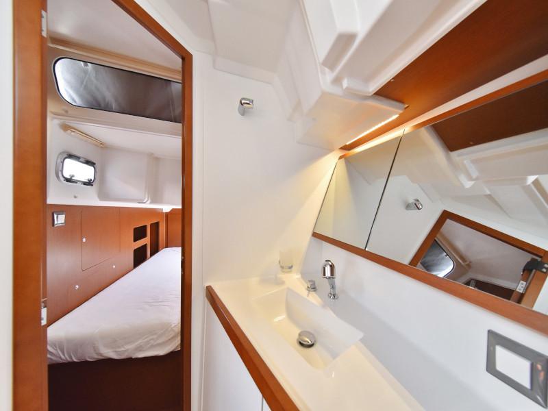 Book yachts online - sailboat - Oceanis 46.1 - Antonela M  - rent