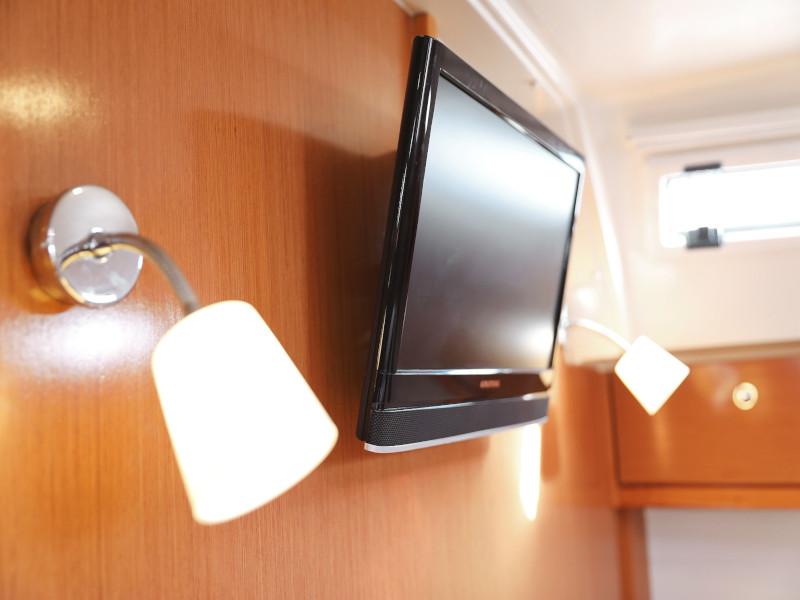 Book yachts online - sailboat - Bavaria Cruiser 40 - PIA M - rent