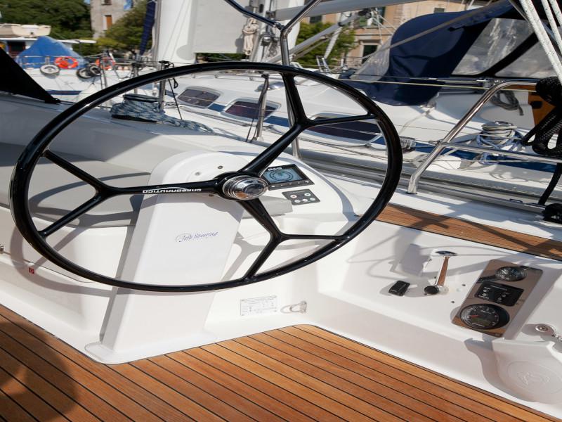 Book yachts online - sailboat - Bavaria Cruiser 34 Style - COOKIE - rent