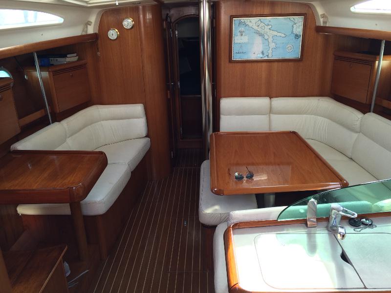 Book yachts online - sailboat - Sun Odyssey 43 - Escape - rent