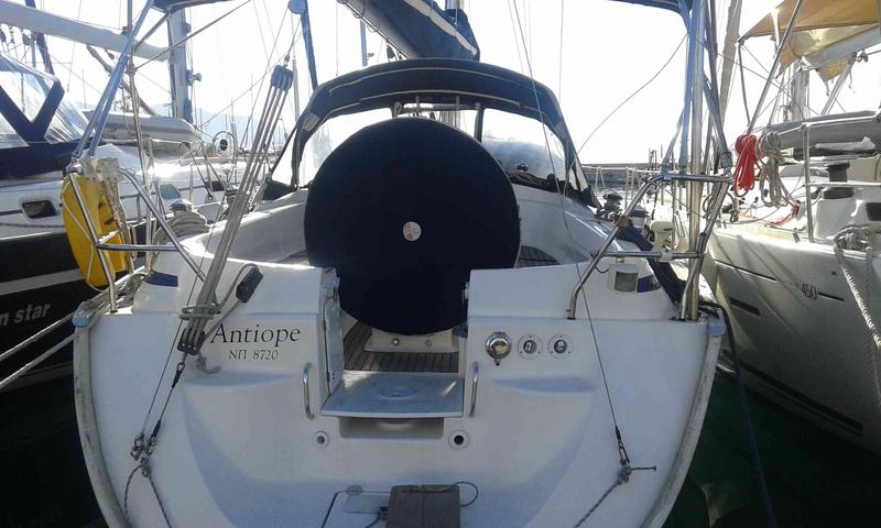 Book yachts online - sailboat - Bavaria 36 - Antiope (refit 2017) - rent