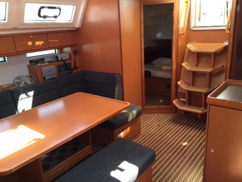 Book yachts online - sailboat - Bavaria Cruiser 46 - PROSECCO - rent