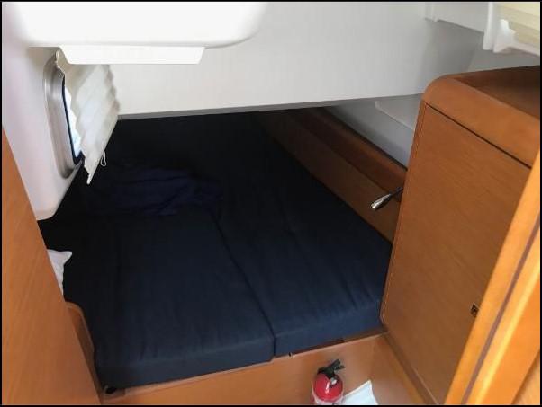 Book yachts online - sailboat - Sun Odyssey 409 - Elena - rent
