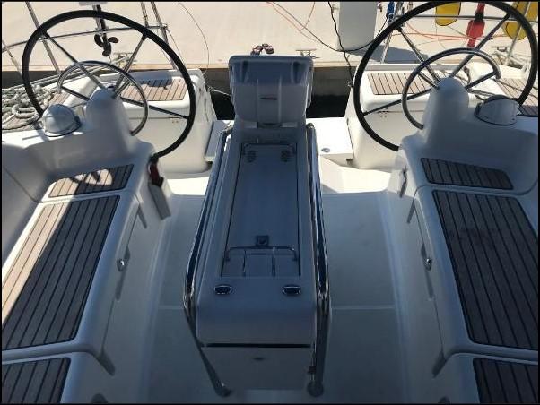 Book yachts online - sailboat - Sun Odyssey 409 - Elena - rent