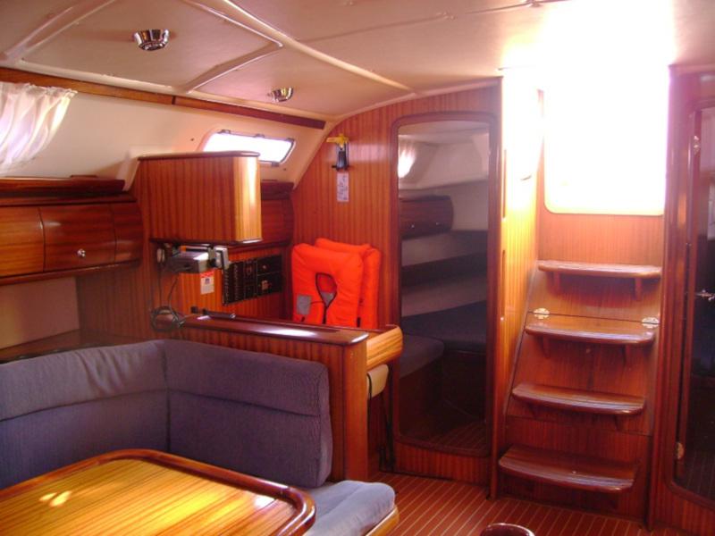 Book yachts online - sailboat - Bavaria 41 - SEAGOLL - rent