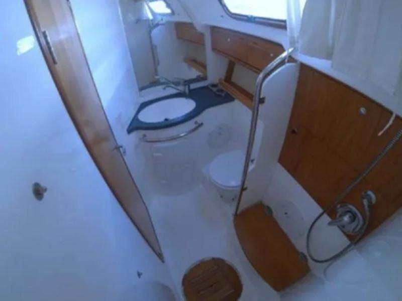 Book yachts online - sailboat - Bavaria 42 Cruiser - POŠIP - rent