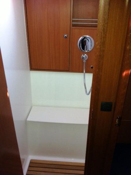 Book yachts online - sailboat - Bavaria Cruiser 45 - PASO DOBLE I - rent