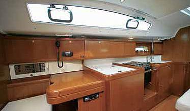 Book yachts online - sailboat - Oceanis 40 - Nar - rent