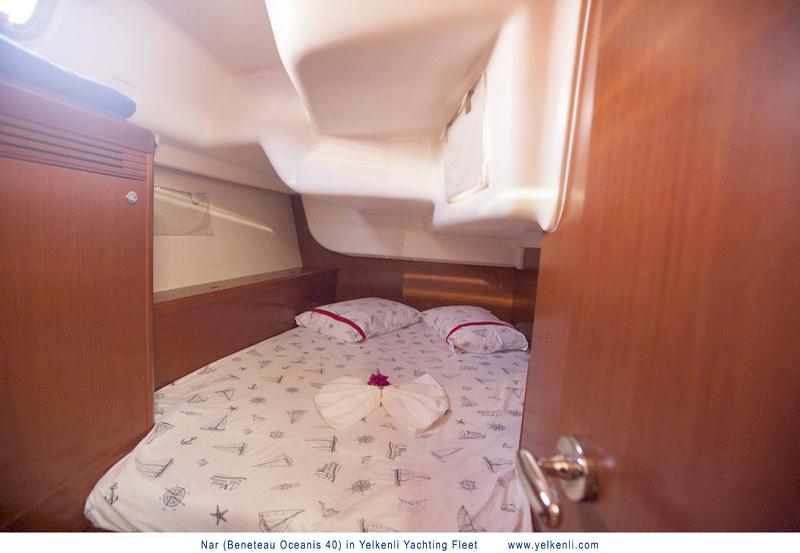 Book yachts online - sailboat - Oceanis 40 - Nar - rent