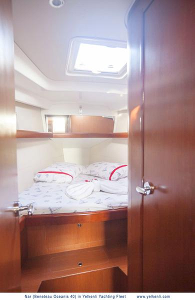 Book yachts online - sailboat - Oceanis 40 - Nar - rent