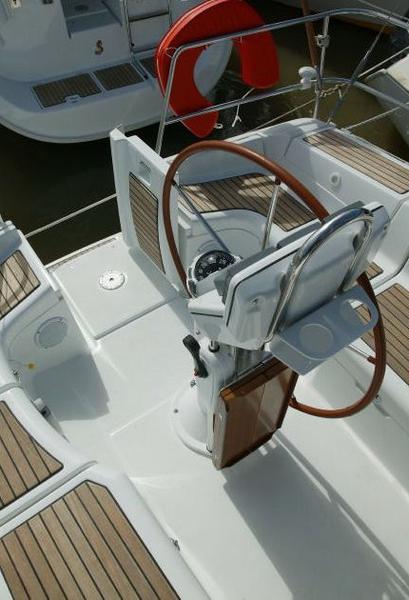 Book yachts online - sailboat - Oceanis 373 - Liberte - rent