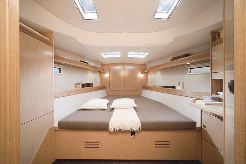 Book yachts online - sailboat - Bavaria 45 Cruiser - iBulut - rent