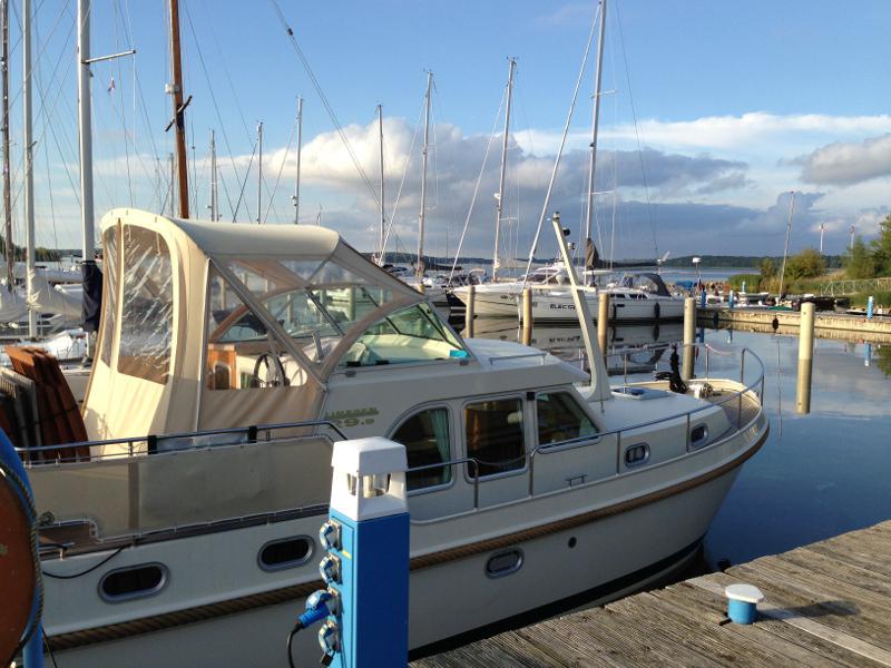 Book yachts online - motorboat - Linssen Grand Sturdy 29.9 AC - Sento - rent