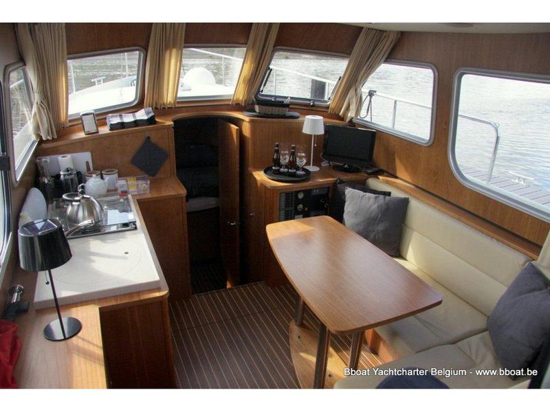Book yachts online - motorboat - Linssen GS 30.9 AC - Ernest - rent