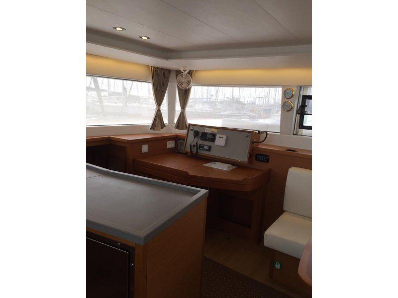 Book yachts online - catamaran - Lagoon 450 F - Solstice  - rent
