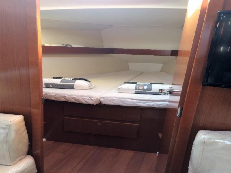 Book yachts online - sailboat - Oceanis 37 - Stardust - rent