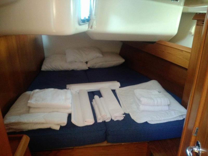 Book yachts online - sailboat - Sun Odyssey 45 - Samba - rent