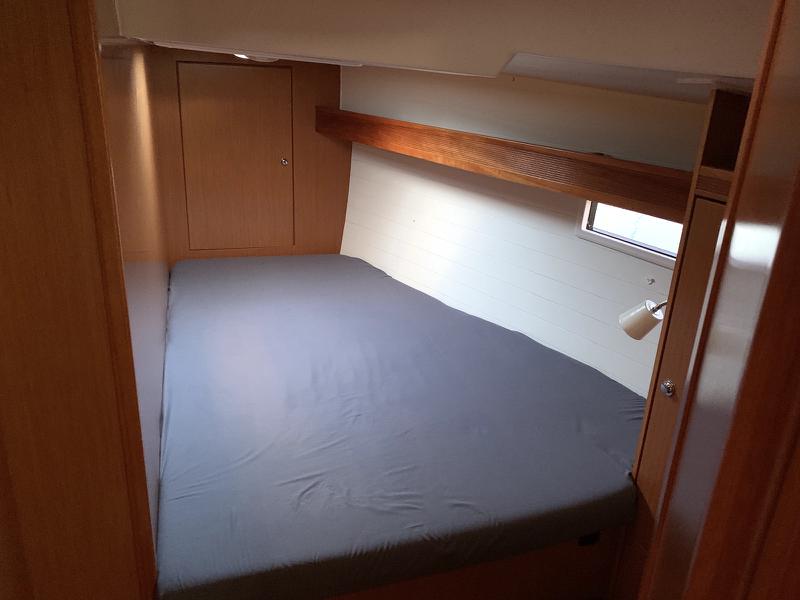 Book yachts online - sailboat - Bavaria Cruiser 45 - Nireas - rent