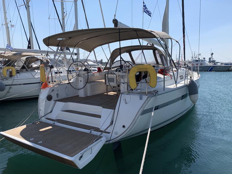 Book yachts online - sailboat - Bavaria Cruiser 45 - Eclipse - rent