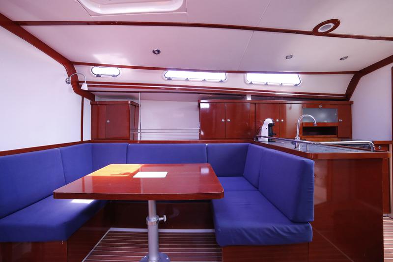 Book yachts online - sailboat - Hanse 400e - Achinos - rent
