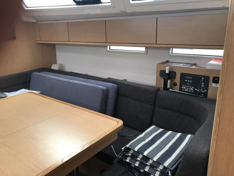 Book yachts online - sailboat - Bavaria Cruiser 46 - Oceanos - rent