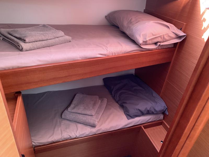 Book yachts online - sailboat - Dufour 460 Grand Large (5 cab) - Fish N`Chips - rent
