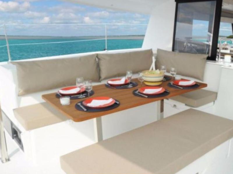 Book yachts online - catamaran - Helia 44 - Helios - rent