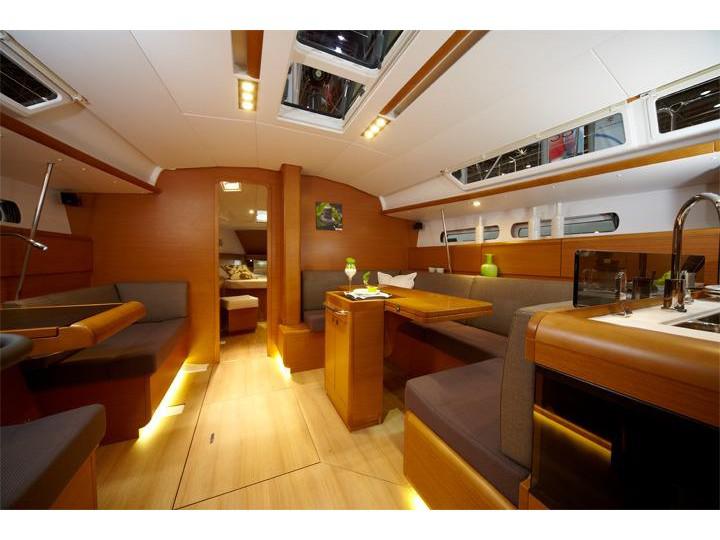 Book yachts online - sailboat - Sun Odyssey 449 - Anni - rent