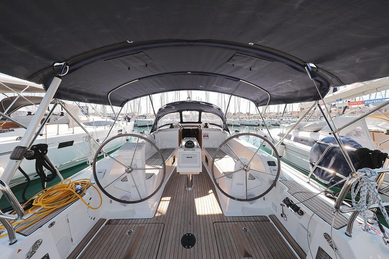 Book yachts online - sailboat - Bavaria Cruiser 41 - Hemonaty - rent