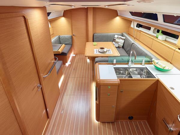 Book yachts online - sailboat - Sun Odyssey 419 - Morska mačka - rent
