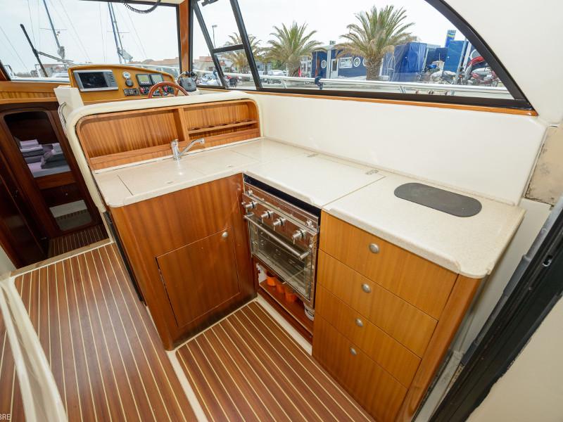 Book yachts online - motorboat - Adriana 44 - Stone Haven - rent