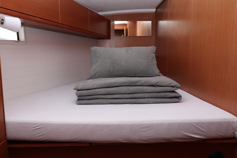 Book yachts online - sailboat - Bavaria Cruiser 46. - Avelina - rent