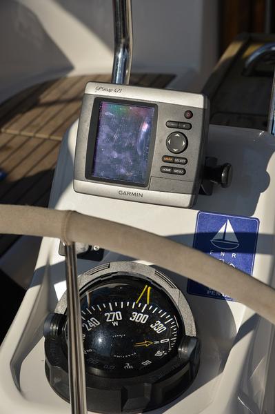 Book yachts online - sailboat - Bavaria Cruiser 33 - Karlo - rent