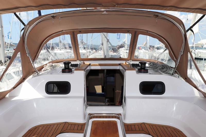 Book yachts online - sailboat - Elan 45 Impression - Goldfinger  - rent