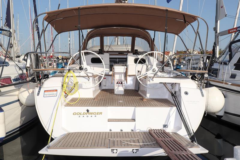 Book yachts online - sailboat - Elan 45 Impression - Goldfinger  - rent