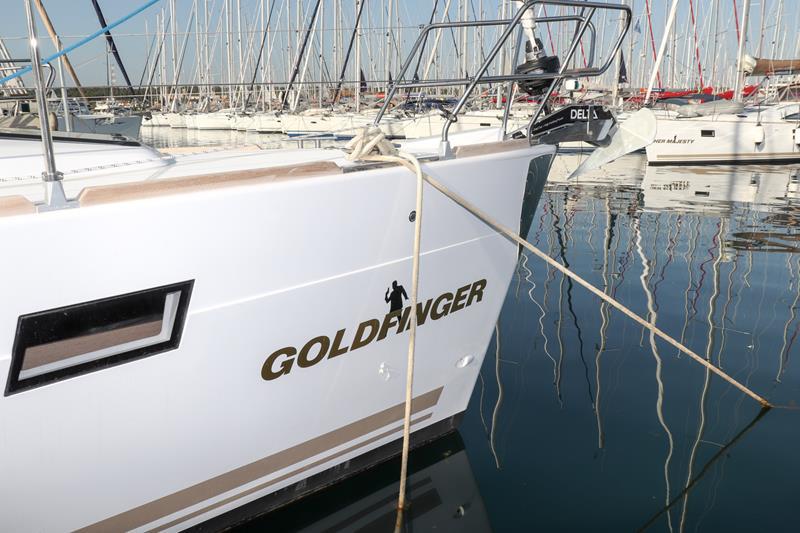 Book yachts online - sailboat - Elan 45 Impression - Goldfinger  - rent
