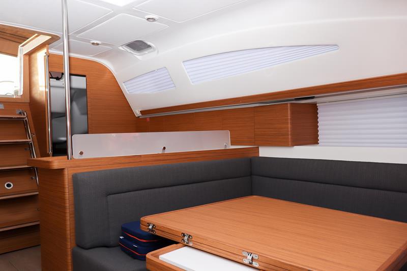Book yachts online - sailboat - Elan 45 Impression - Indiana - rent