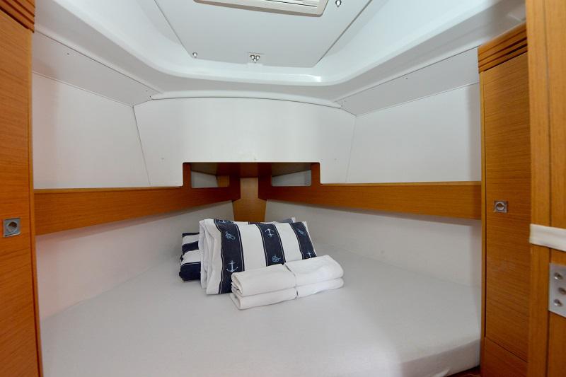 Book yachts online - sailboat - Sun Odyssey 33i - Cima   - rent