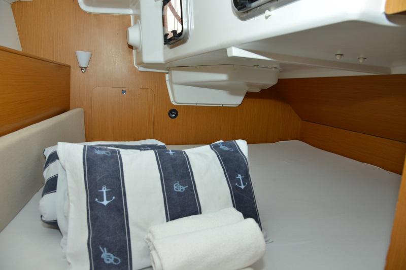 Book yachts online - sailboat - Sun Odyssey 33i - Cima   - rent