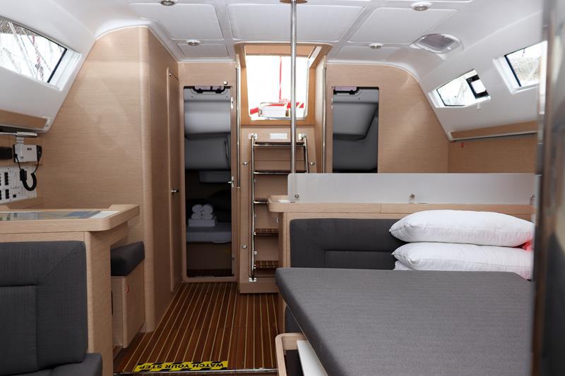 Book yachts online - sailboat - Elan 45 Impression - Octopussy  - rent