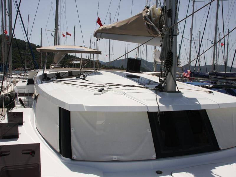 Book yachts online - catamaran - Lucia 40 - Sky Maria - rent