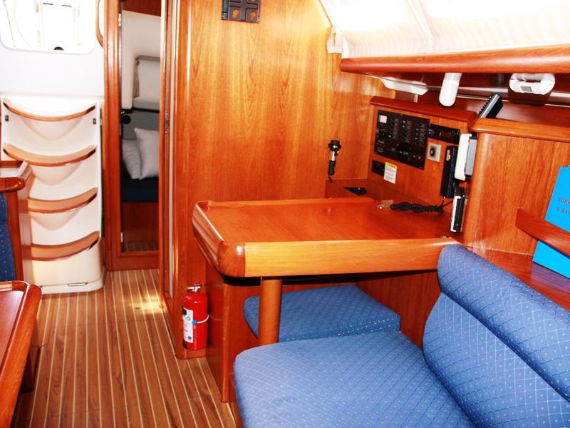 Book yachts online - sailboat - Sun Odyssey 37 - Kacamak - rent