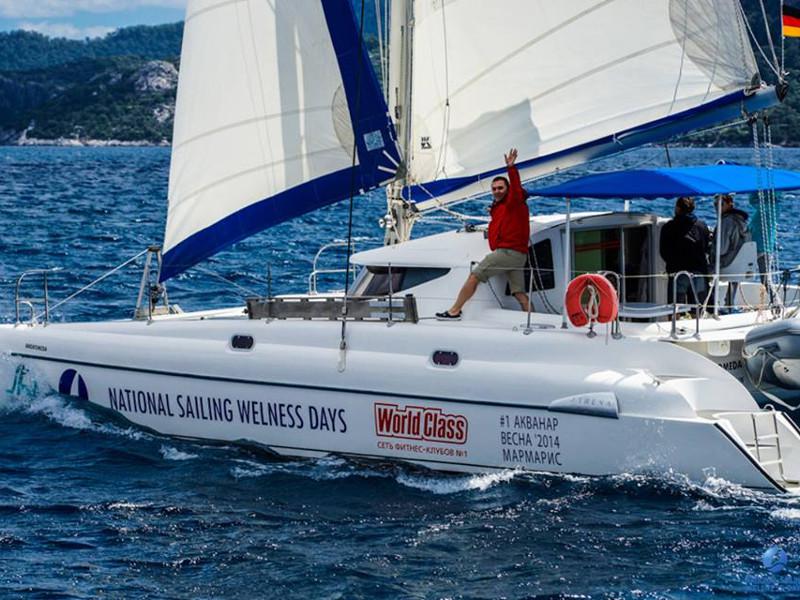 Book yachts online - catamaran - Athena 38 - Andromeda 1 - rent