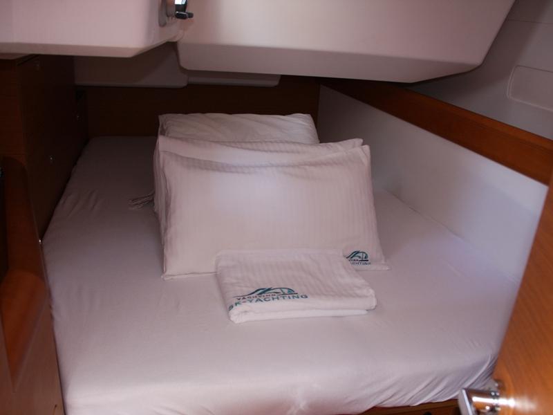 Book yachts online - sailboat - Sun Odyssey 479 - Sky Selin - rent