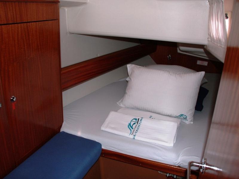 Book yachts online - sailboat - Bavaria 44 - Nil Mare - rent